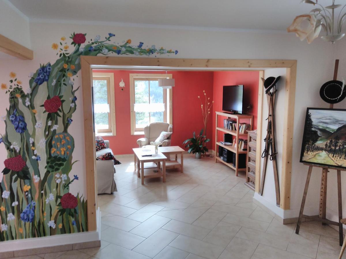 Baska Apartament *
